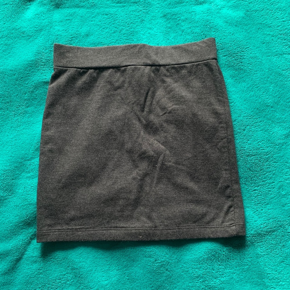 F21 MINI SKIRT